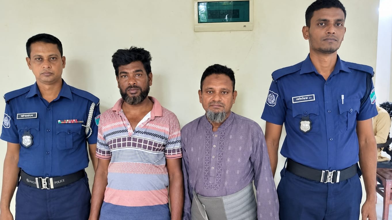 আমিনীসহ ১০ জনের নাম উল্লেখ করে মামলা, গ্রেপ্তার ২
